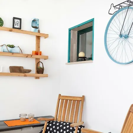 Tales Of Us Terrace * Авейру